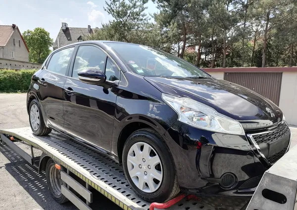 wielkopolskie Peugeot 208 cena 22900 przebieg: 110000, rok produkcji 2014 z Rawa Mazowiecka